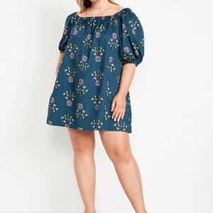 Old Navy Navy Floral Top